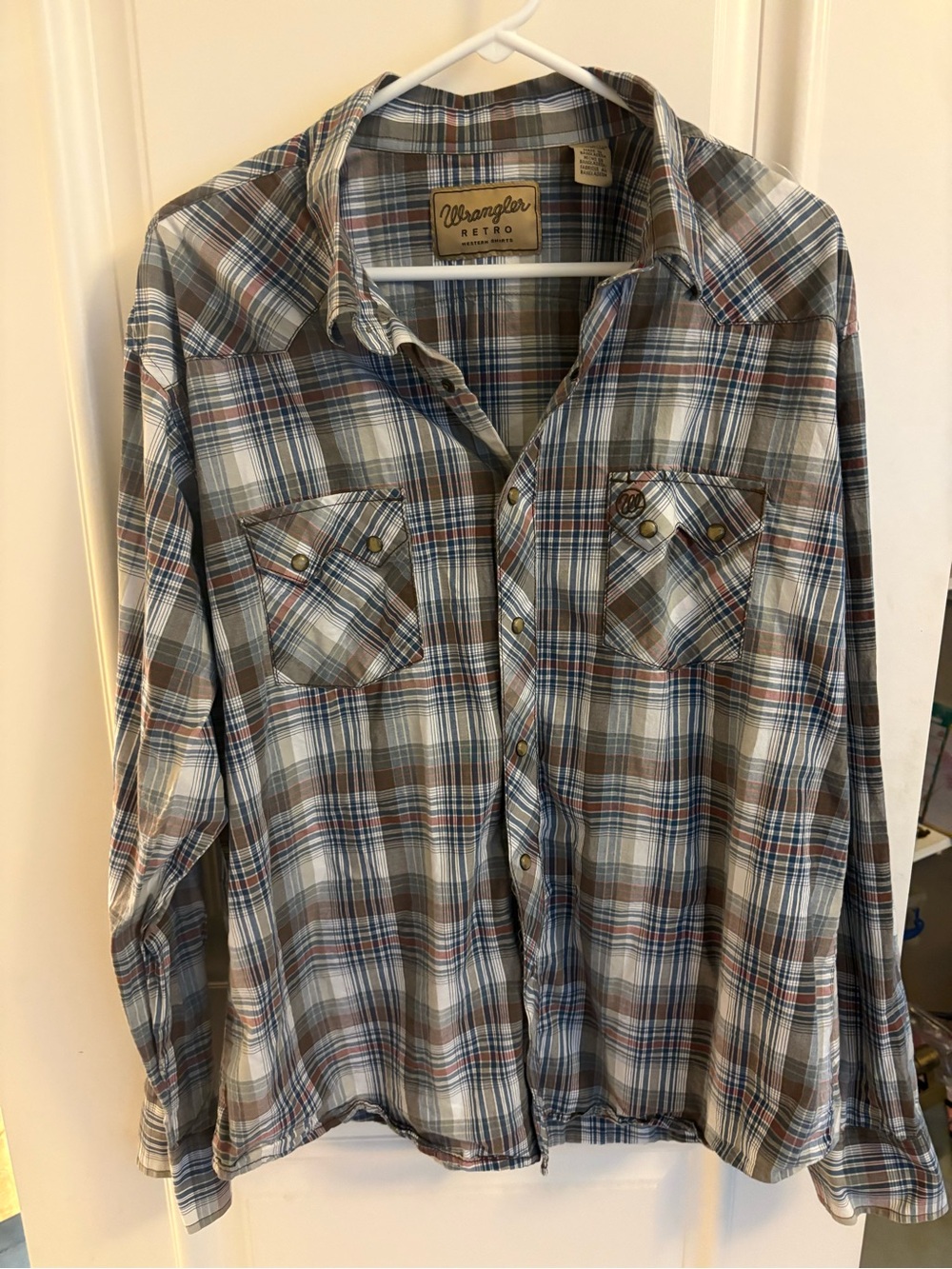 Wrangler pearl button plaid western shirt